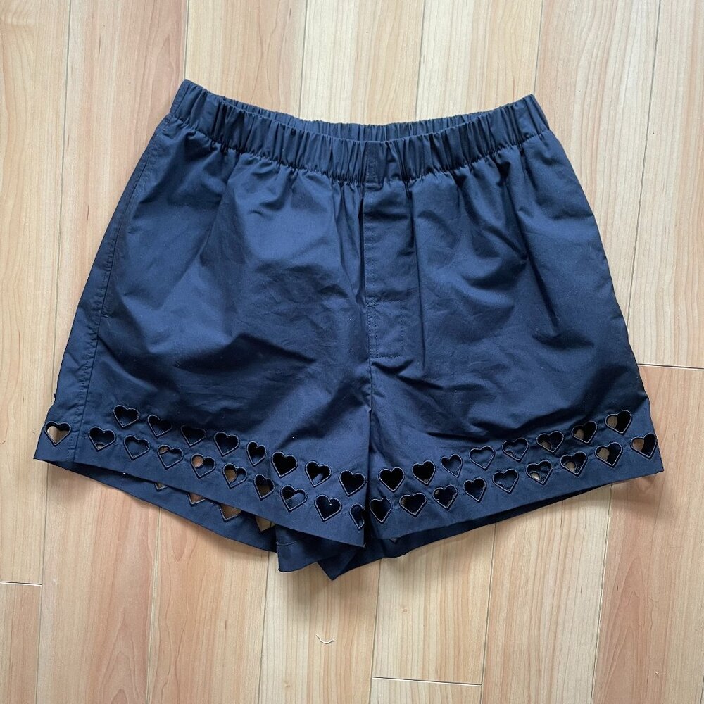 Sombra-Sombras Two Steps Hearts Lace Shorts